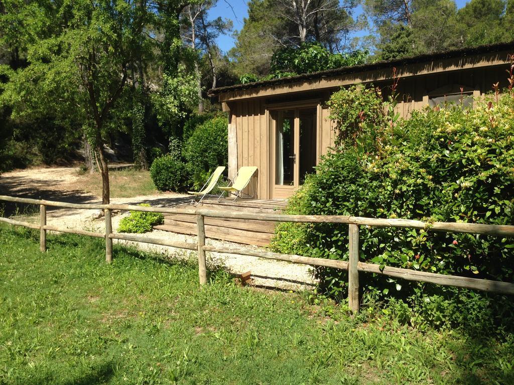 Cabane De La Leque Fontvieille Extérieur photo